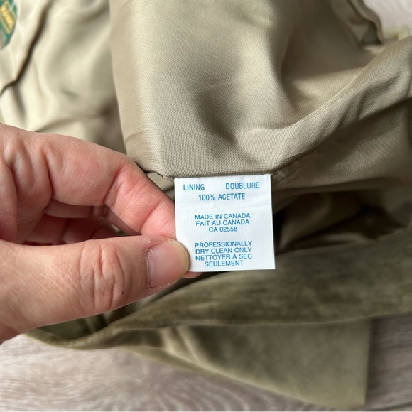 Vintage  Danier Sage Suede Leather Pleated Knee Length Skirt Made in Canada - Picture 6 of 12